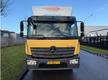 Kuorma-auto alusta Mercedes-Benz Atego 1518 L 7-2015: kuva Kuorma-auto alusta Mercedes-Benz Atego 1518 L 7-2015