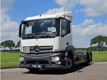 Koukkulava kuorma-auto MERCEDES-BENZ Actros 2543