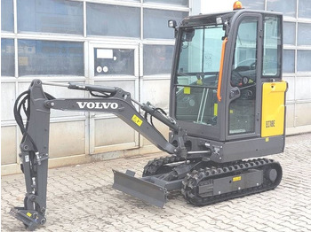 Uusi Minikuormaaja Volvo EC 18 E: kuva Uusi Minikuormaaja Volvo EC 18 E