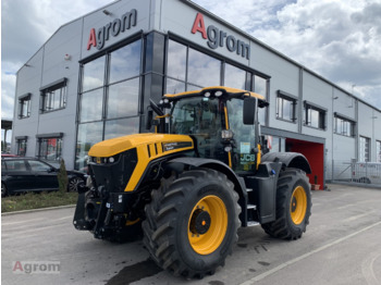 Traktori JCB Fastrac 4220