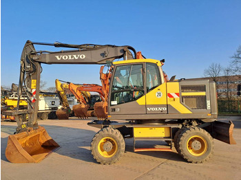 Pyöräalustainen kaivinkone VOLVO EW160E