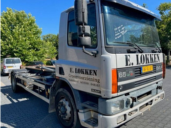 Konttialus/ Vaihtokuormatilat kuorma-auto DAF 65.210 FA65.210: kuva Konttialus/ Vaihtokuormatilat kuorma-auto DAF 65.210 FA65.210