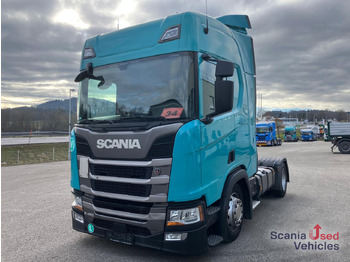 Vetopöytäauto SCANIA R 450