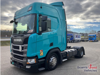 Vetopöytäauto SCANIA R 450