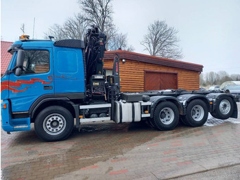 Koukkulava kuorma-auto VOLVO FM12