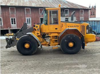 Pyöräkuormaaja VOLVO L90