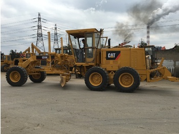 Tiehöylä CATERPILLAR 120H