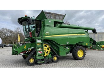 Leikkuupuimuri JOHN DEERE T660