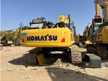 Telakaivukone KOMATSU PC450-8