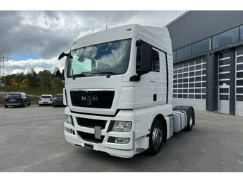 Vetopöytäauto MAN TGX 18.440