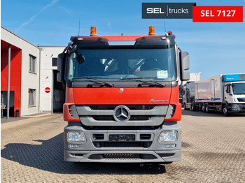 Nosturiauto, Lava-kuorma-auto Mercedes-Benz Actros 2544L 6x2 / Atlas 135.2E - A2 / Lenkachse: kuva Nosturiauto, Lava-kuorma-auto Mercedes-Benz Actros 2544L 6x2 / Atlas 135.2E - A2 / Lenkachse