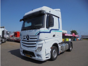 Vetopöytäauto MERCEDES-BENZ Actros 1843