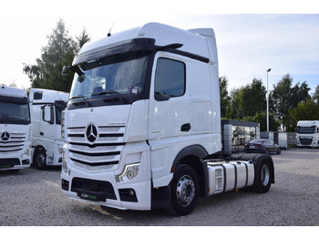 Vetopöytäauto MERCEDES-BENZ Actros 1845