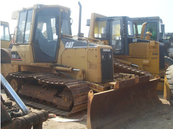 Puskutraktori CATERPILLAR D3G