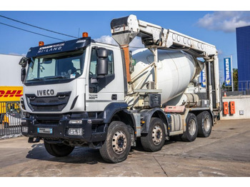 Betoniauto IVECO Trakker