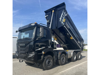 Kippiauto kuorma-auto IVECO T-WAY