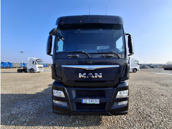 Vetopöytäauto MAN TGX 18.440 4X2 BLS CIĄGNIK SIODŁOWY: kuva Vetopöytäauto MAN TGX 18.440 4X2 BLS CIĄGNIK SIODŁOWY