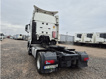 Vetopöytäauto MAN TGX 18.500 CIĄGNIK SIODŁOWY: kuva Vetopöytäauto MAN TGX 18.500 CIĄGNIK SIODŁOWY