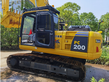 Telakaivukone KOMATSU PC200