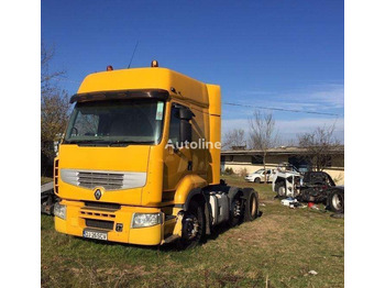 Ohjaamo - Kuorma-auto Renault DXI 6X4 Euro 5 truck: kuva Ohjaamo - Kuorma-auto Renault DXI 6X4 Euro 5 truck