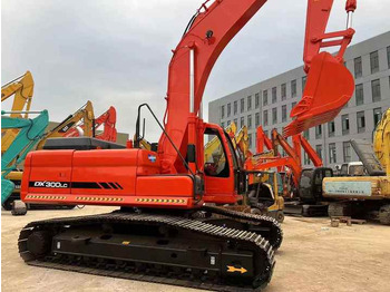 Telakaivukone Original Korea Doosan Used Excavator 30 Ton Doosan DX300LC Crawler Excavator For Sale: kuva Telakaivukone Original Korea Doosan Used Excavator 30 Ton Doosan DX300LC Crawler Excavator For Sale