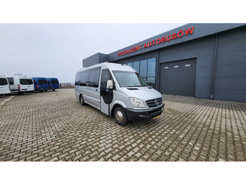 Minibussi MERCEDES-BENZ Sprinter 515