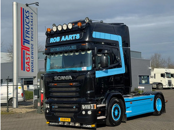 Vetopöytäauto SCANIA R 520