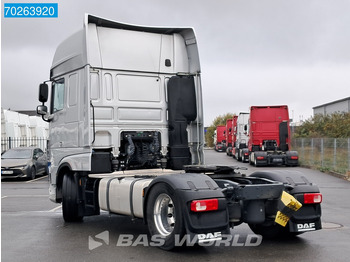 Vetopöytäauto DAF XF 480 4X2 SSC Retarder ACC Standklima LED Navi Euro 6: kuva Vetopöytäauto DAF XF 480 4X2 SSC Retarder ACC Standklima LED Navi Euro 6