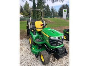 Leasing  John Deere X950R 54" high tip collecting mower John Deere X950R 54" high tip collecting mower: kuva Leasing  John Deere X950R 54" high tip collecting mower John Deere X950R 54" high tip collecting mower