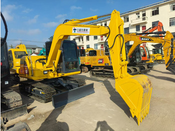 Minikuormaaja KOMATSU PC70