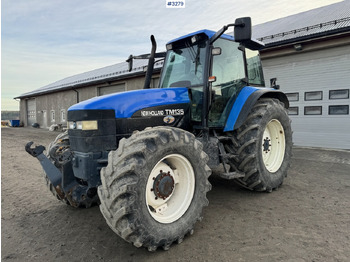 Traktori NEW HOLLAND TM135