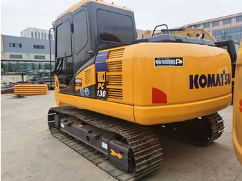 Telakaivukone KOMATSU PC130