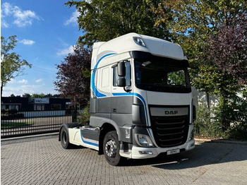 Vetopöytäauto DAF XF 106 460 Super Space Cab 780.000km: kuva Vetopöytäauto DAF XF 106 460 Super Space Cab 780.000km