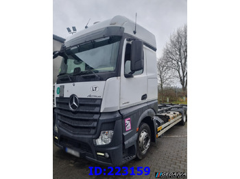 Kuorma-auto alusta MERCEDES-BENZ Actros 2542 BDF 6x2  Euro6: kuva Kuorma-auto alusta MERCEDES-BENZ Actros 2542 BDF 6x2  Euro6