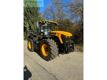 Traktori JCB Fastrac 4220