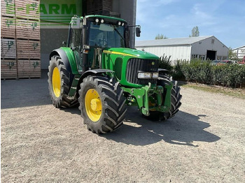 Traktori JOHN DEERE 6820