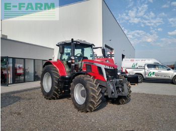 Traktori MASSEY FERGUSON 100 series