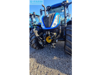 Traktori New Holland t6.145 dynamic command (stage v): kuva Traktori New Holland t6.145 dynamic command (stage v)