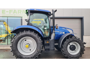 Traktori NEW HOLLAND T6