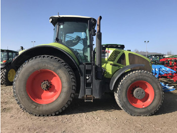 Traktori CLAAS Axion 950