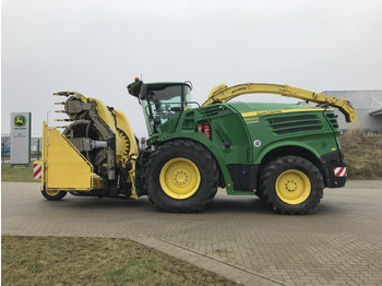 Itsekulkeva silppuri JOHN DEERE 8600