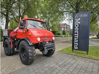 Nosturiauto UNIMOG