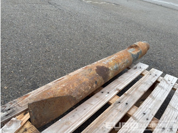 Rakennustarvikkeet Pallet of Chisel for Hydraulic Breaker 1300mm: kuva Rakennustarvikkeet Pallet of Chisel for Hydraulic Breaker 1300mm