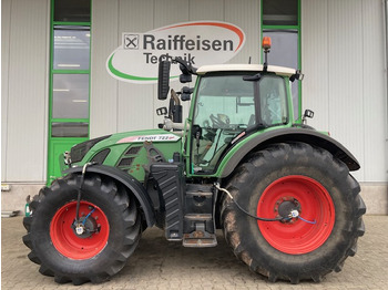 Traktori FENDT 722 Vario