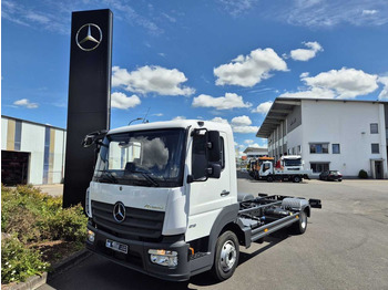 Kuorma-auto alusta MERCEDES-BENZ Atego 818