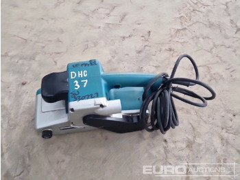 Rakennustarvikkeet Makita 9404 240 Volt Belt Sander: kuva Rakennustarvikkeet Makita 9404 240 Volt Belt Sander