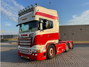 Kuorma-auto alusta SCANIA R 560