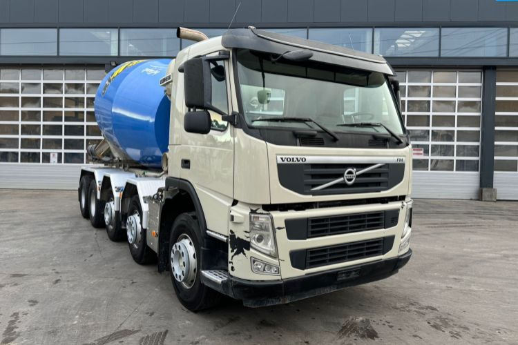 Betoniauto Volvo FM-460 10x4 Liebherr 10m3: kuva Betoniauto Volvo FM-460 10x4 Liebherr 10m3