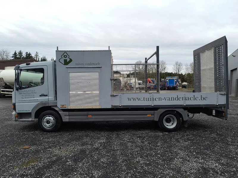 Kuljetin kuorma-auto Mercedes-Benz Atego 815 GARDEN - MATERIAL BOX - RAMPS: kuva Kuljetin kuorma-auto Mercedes-Benz Atego 815 GARDEN - MATERIAL BOX - RAMPS