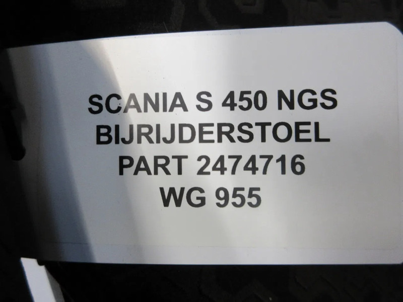 Istuin - Kuorma-auto Scania 2601039 // 2499362 // 2474716 STOELEN SET S 450 NGS MODEL 2020: kuva Istuin - Kuorma-auto Scania 2601039 // 2499362 // 2474716 STOELEN SET S 450 NGS MODEL 2020